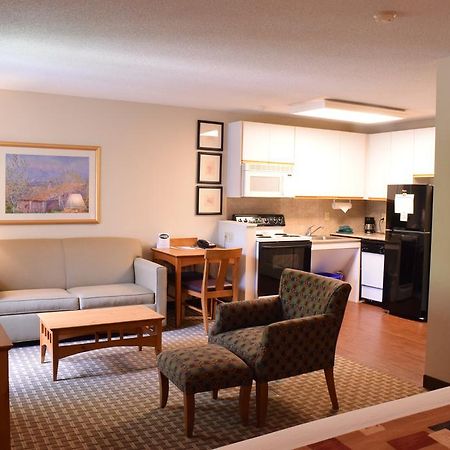 Cresthill Suites Syracuse Източна Сиракуза Екстериор снимка