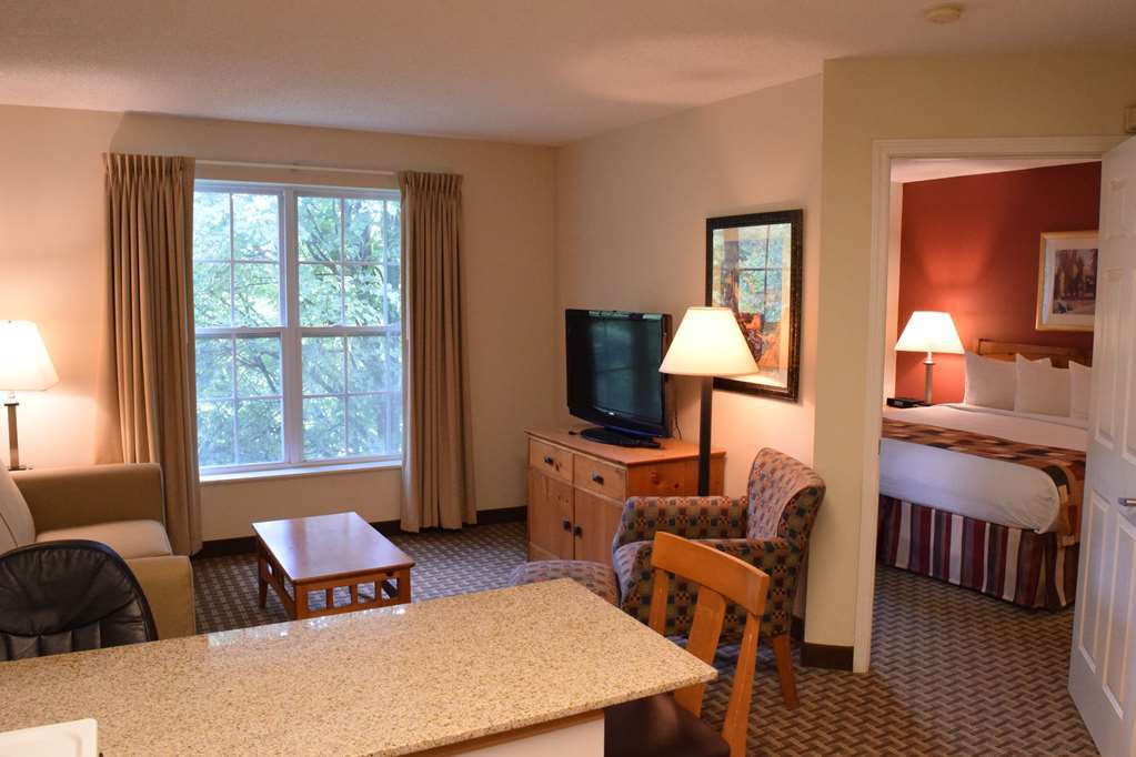 Cresthill Suites Syracuse Източна Сиракуза Стая снимка