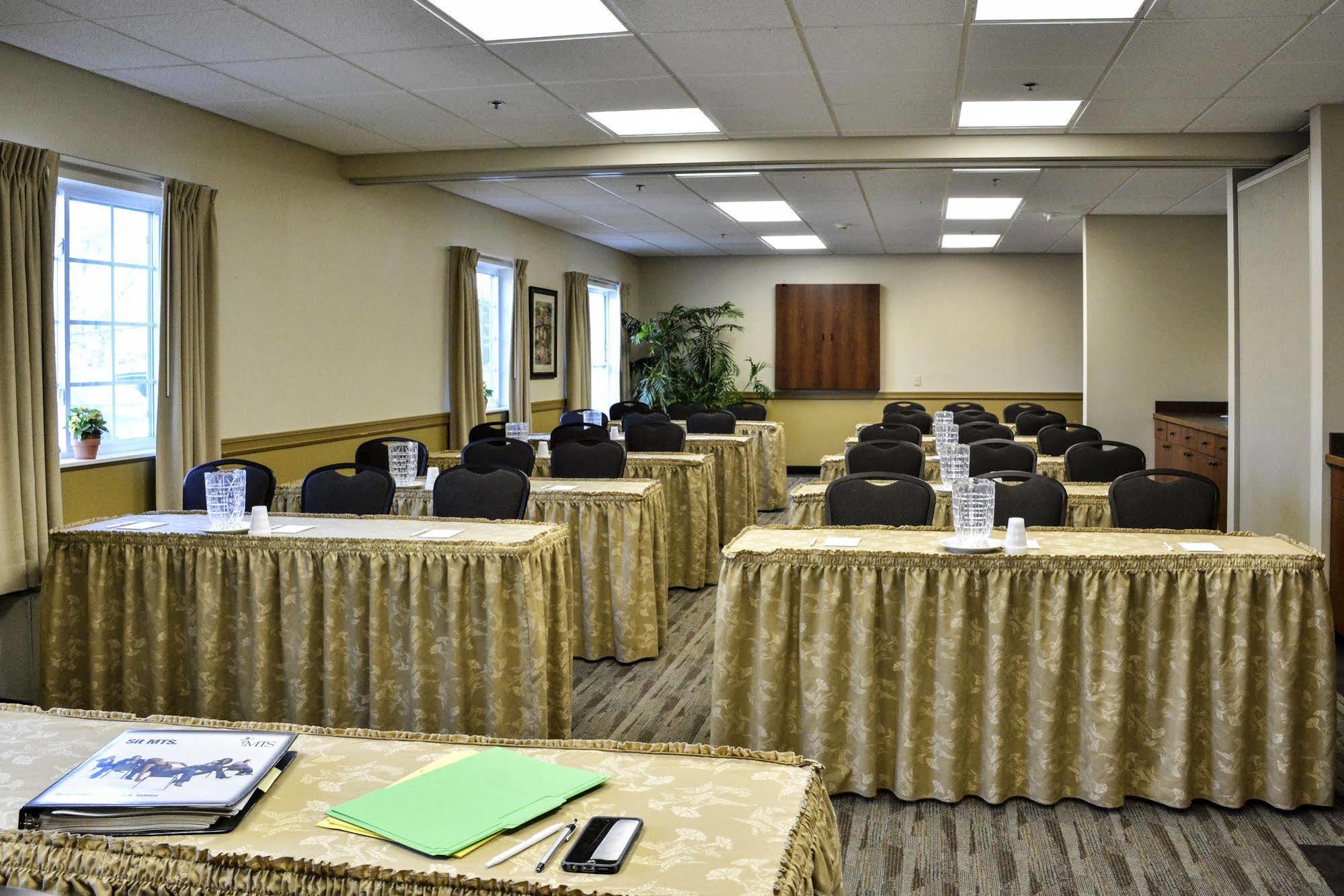 Cresthill Suites Syracuse Източна Сиракуза Екстериор снимка